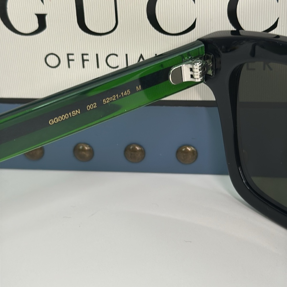 💯- New Authentic Gucci Gucci GG0001SN 002 Black/GREEN/ Red Sunglasses - Picture 14 of 14